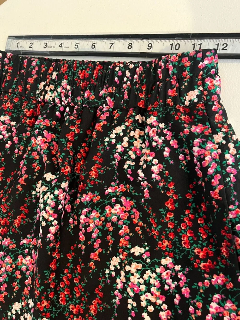 J Crew Floral Midi Skirt Womens XSP Black Pink Pull On Petite Casual